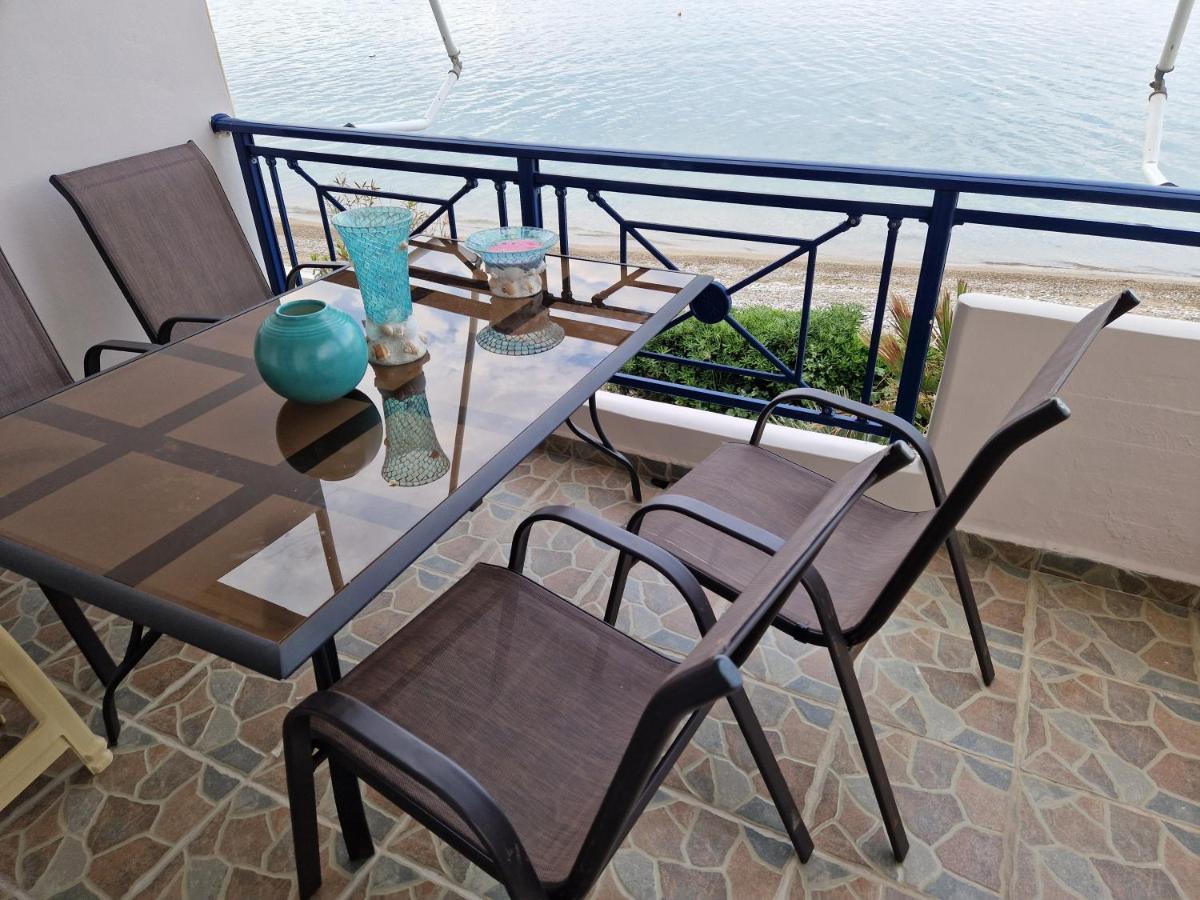 Korinthian Sea View Apartment Nerantza Exterior photo
